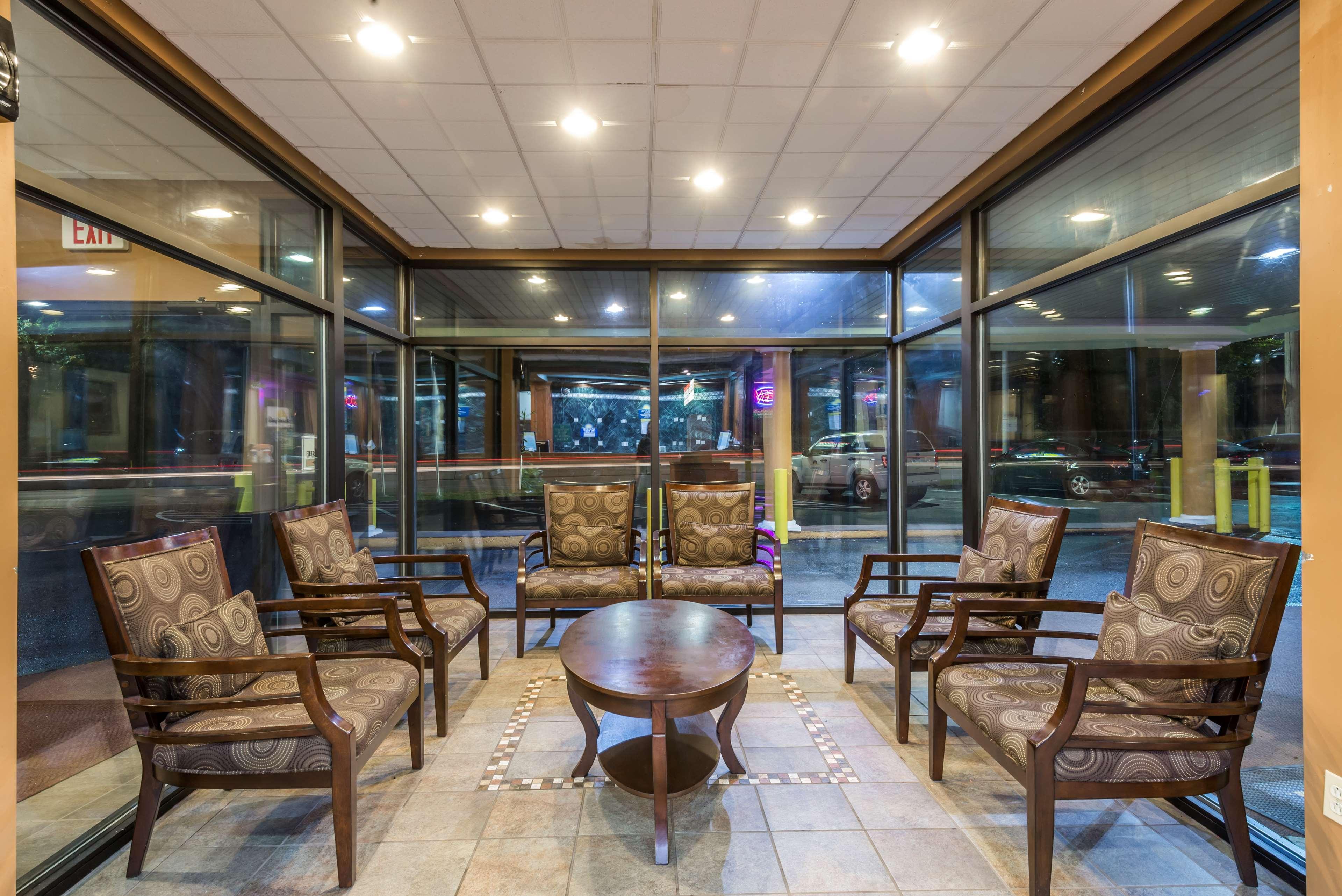 Days Inn by Wyndham Pittsburgh Exterior foto